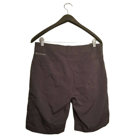 Columbia Mens Size 32W 10L Omni-Shade Sun Protection Shorts Gray Flat Front - Picture 2 of 6